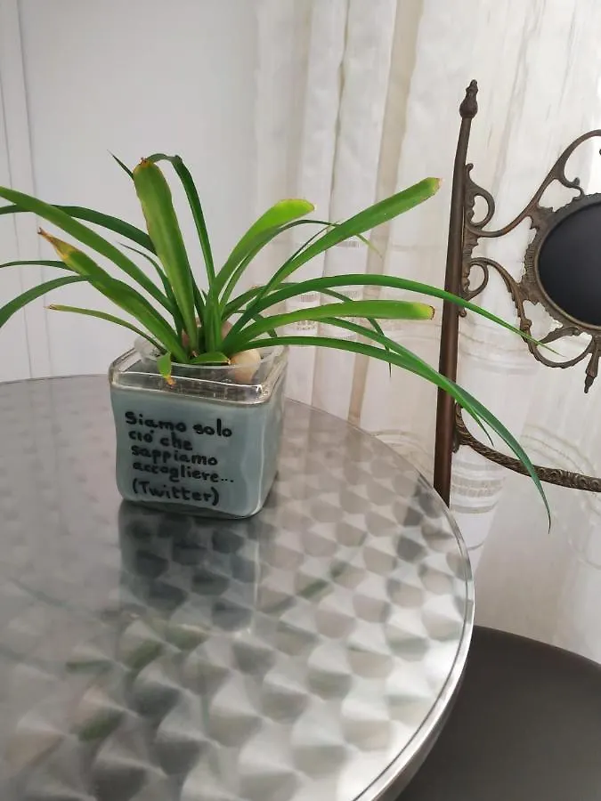 تْشيفالو Tilde B&B 3*,  إيطاليا