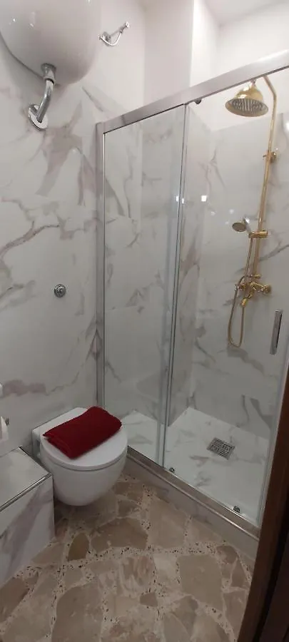 فندق مبيت وإفطار تْشيفالو Tilde B&B
