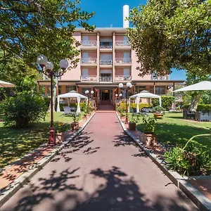 Gabrini 3* Marina di Massa